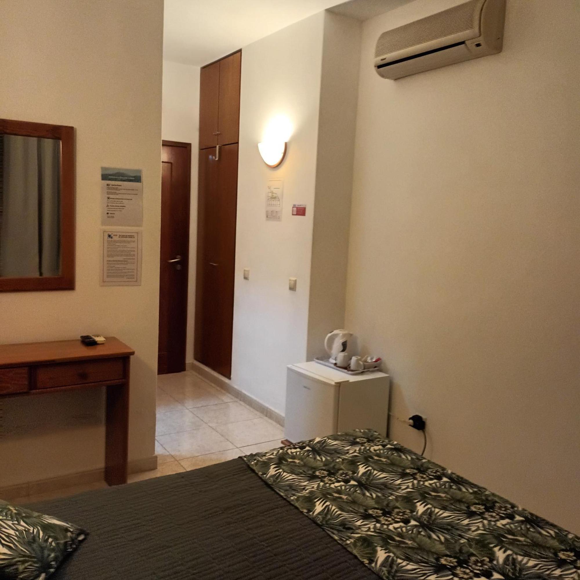 Hospedaria Descansa Pernas Monchique Esterno foto